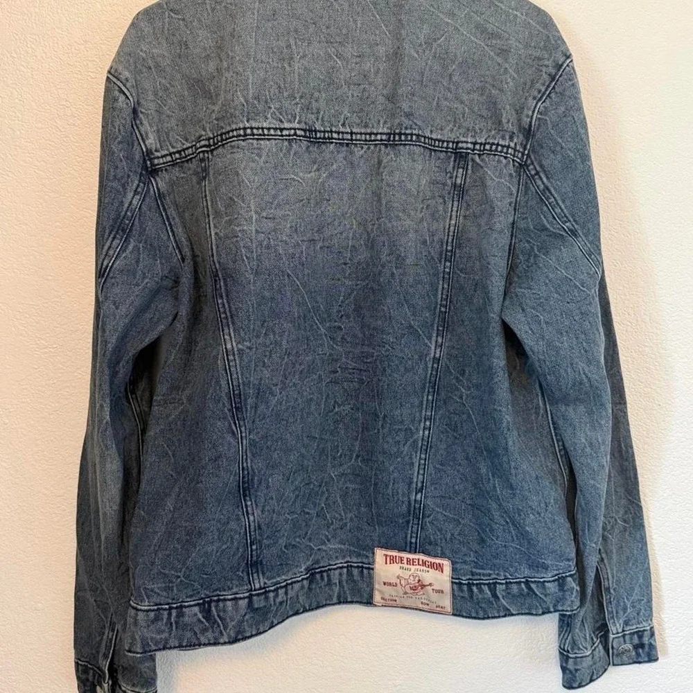True Religion Jesse SN Trucker Jacket Mens Large Blue Acid Wash Denim 60802-00